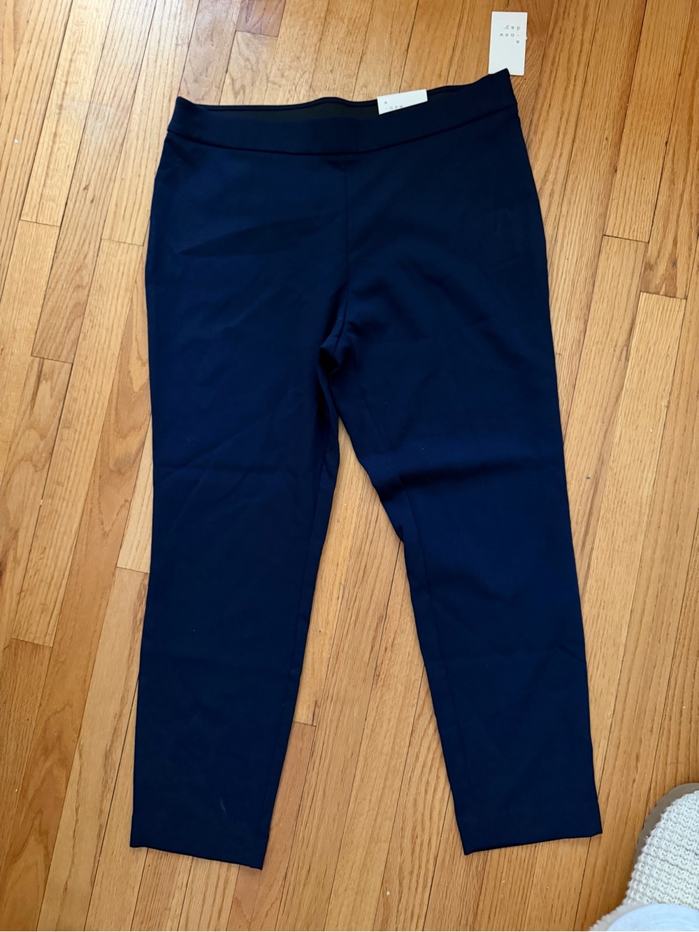 Women’s Navy Pull-On Ponte Ankle Pants